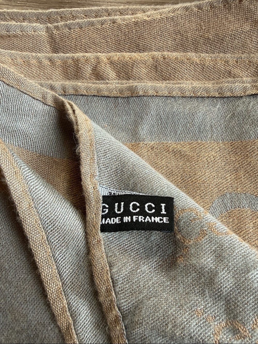 Gucci Cashmere & Silk Monogram Scarf soft dove gray & warm beige (sand/tan) - Picture 2 of 11